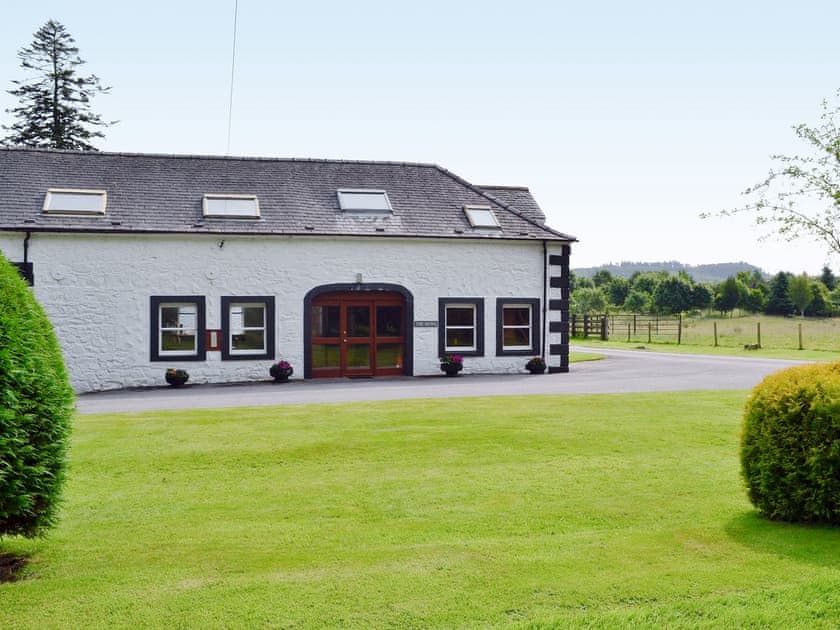 Exterior | Kirkennan Mews, Palnackie, Castle Douglas