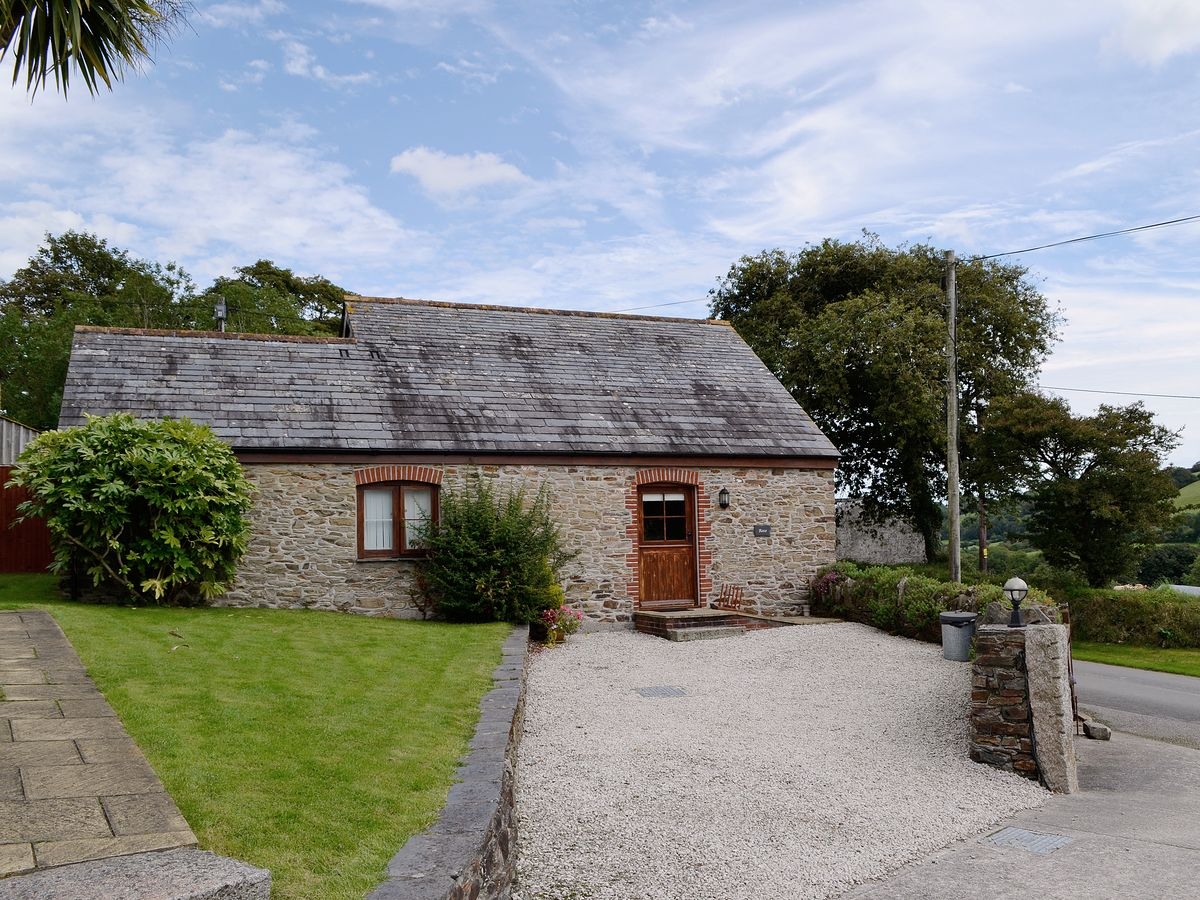 Tregolls Farm - Rose