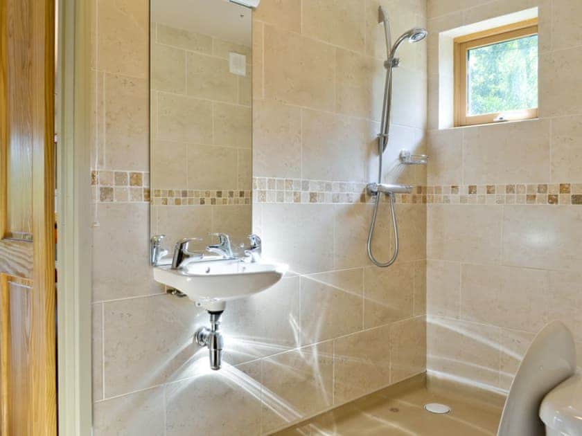 Wetroom and Sauna | Mill Race Lodges - Lodge 1, Llangunllo nr. Knighton