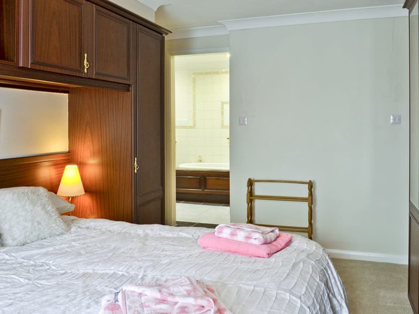 Master bedroom | Woodend Bungalow, Huthwaite, nr. Sutton-in-Ashfield