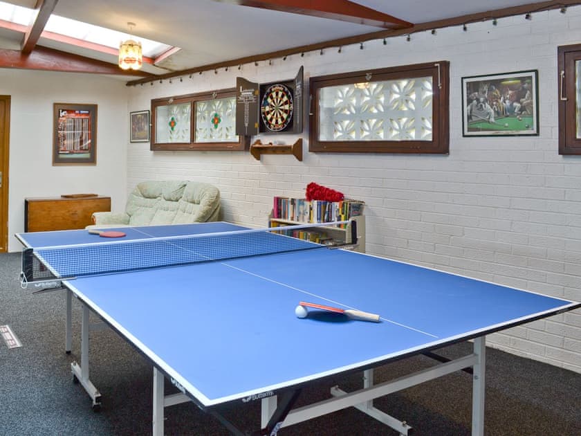 Games room | Woodend Bungalow, Huthwaite, nr. Sutton-in-Ashfield
