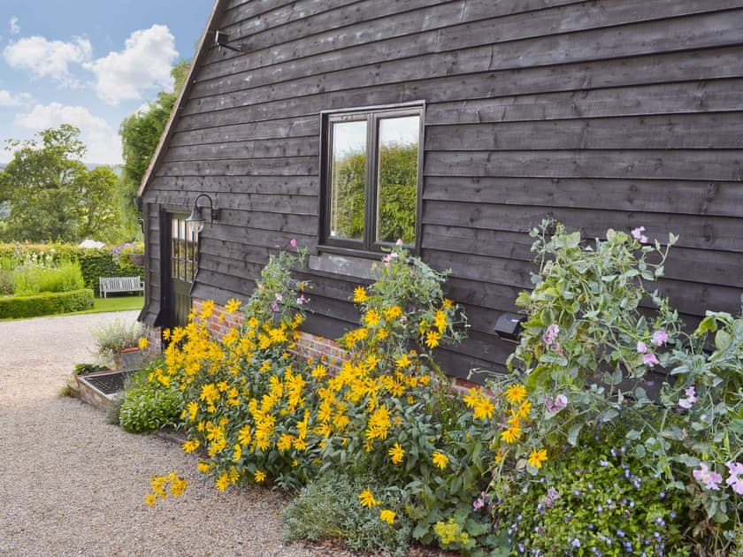 Exterior | Mount House Barn, Burwash