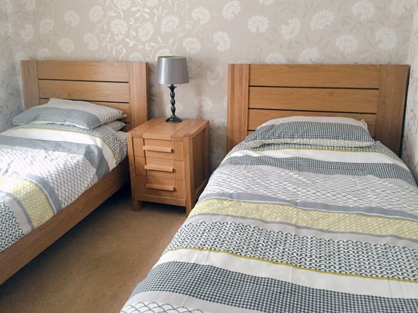 Twin bedroom | Lakeview Cottage, near Bowness on Windermere