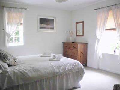 Double bedroom | Wensum View Cottage, Great Ryburgh, nr. Fakenham