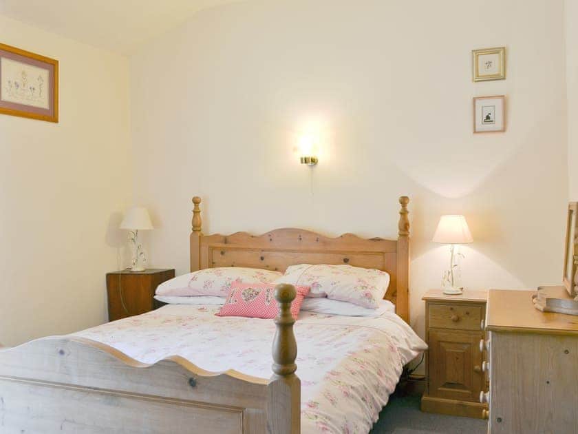 Double bedroom | Harriet’s Hideaway , Seldom Seen near Thornthwaite