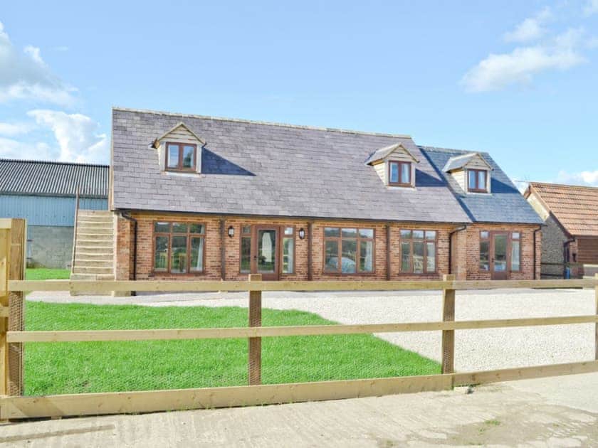 Exterior | The Farm - The Granary, East Tytherton, Chippenham