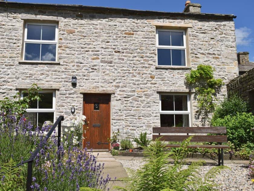 Exterior | Harriet&rsquo;s Cottage, Muker near Reeth