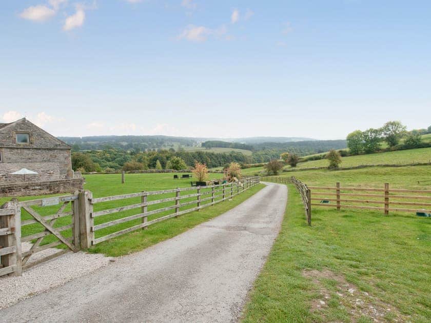 Driveway | Harthill Hall - The Chapel, Alport, nr. Bakewell