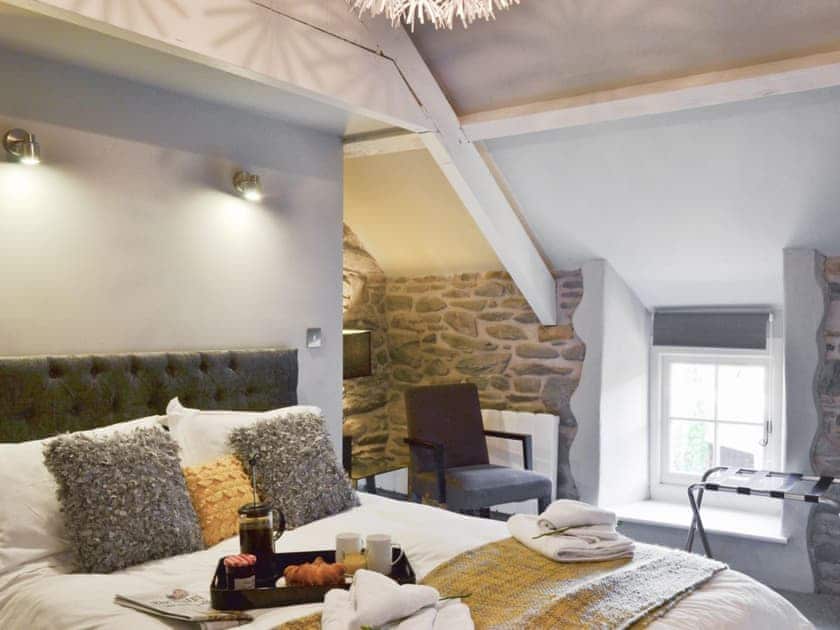 Double bedroom | Ivy Bush Cottage, Llandewi Brefi, nr. Tregaron