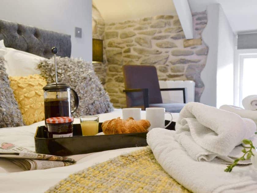 Double bedroom | Ivy Bush Cottage, Llandewi Brefi, nr. Tregaron