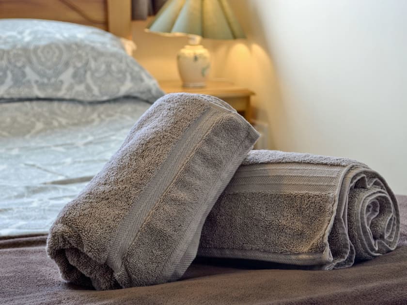 Double bedroom | Fairlawns, Fairbourne