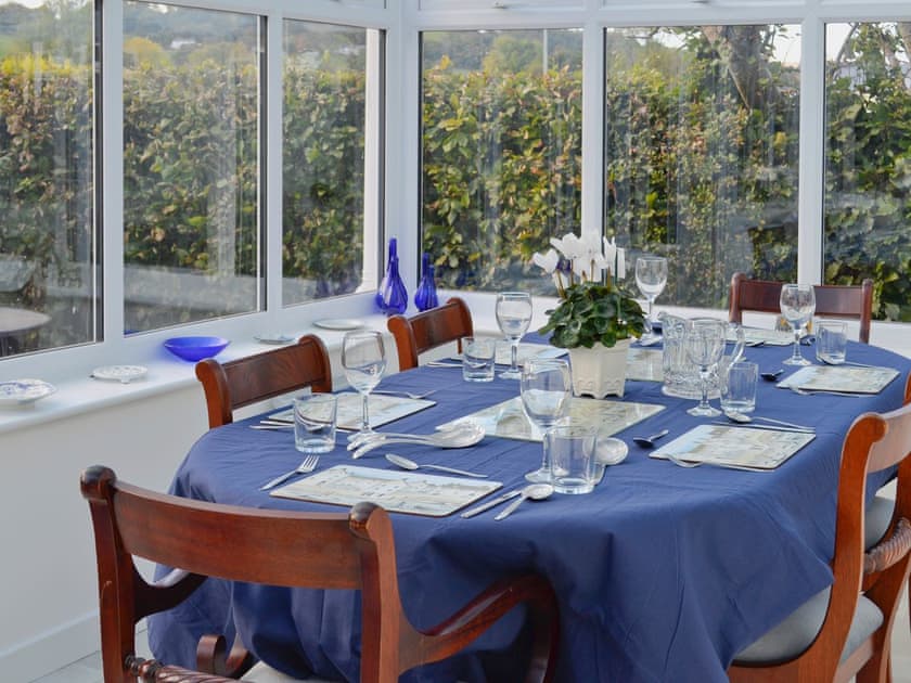 Dining Area | Sisial Y Llyn, Bala