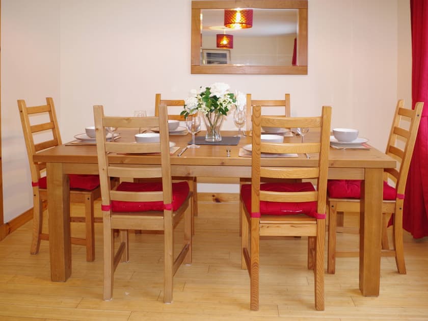 Living room/dining room | The Heathers, Boat of Garten near Aviemore