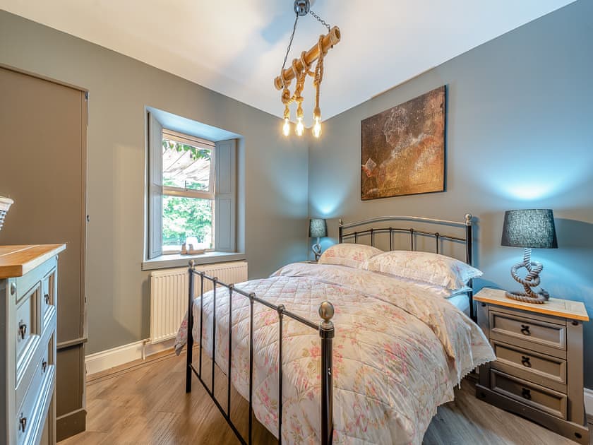 Comfortable double bedroom | Creebank, Newton Stewart