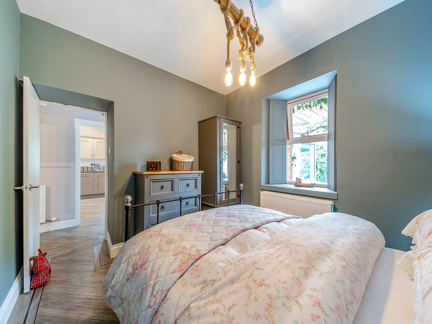 Relaxing double bedroom | Creebank, Newton Stewart