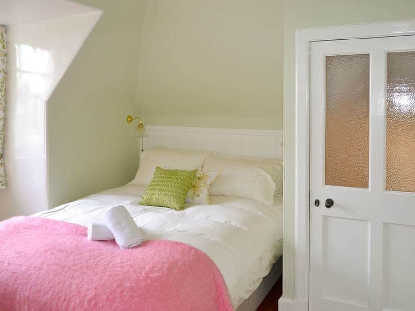 Double bedroom | Squirrel’s Tale Cottage, Dulnain Bridge