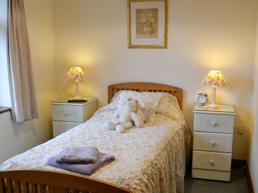 Single bedroom | Cleeve Cottages - South Cleeve Bungalow, Churchinford, nr. Taunton