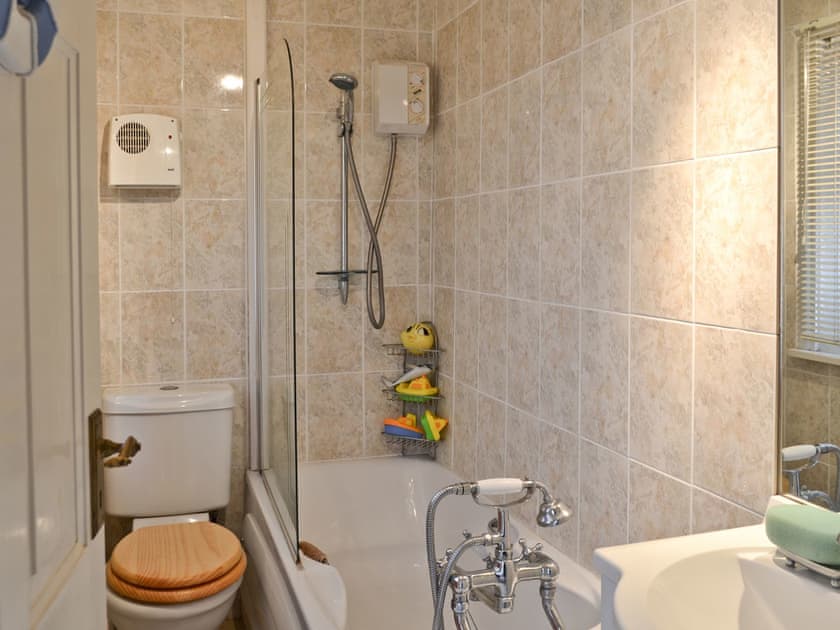 Bathroom | Pebbles, Lympstone, nr. Exmouth
