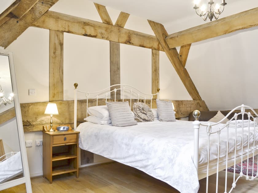 Double bedroom | The Olde Granary, Plealey, Shrewsbury