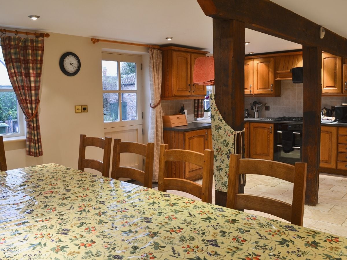 Bridge Farm Holiday Cottages The Granary Ref Ijy In Brigham