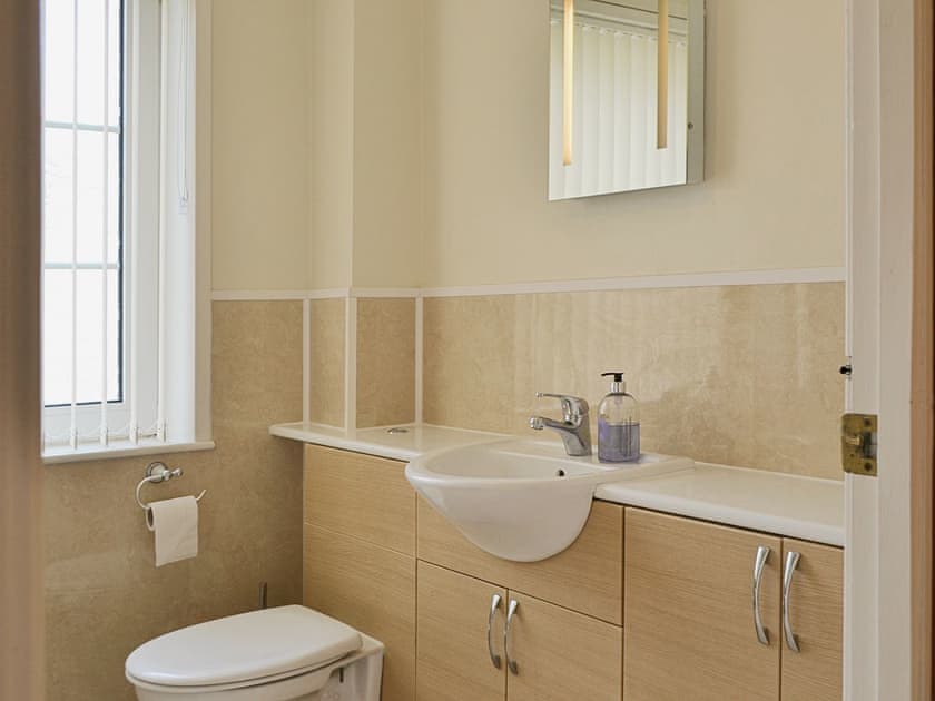 Bathroom | Oak Apple House, Keswick