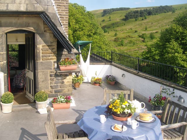Westwood Lodge Cottages The Moorview Ref 30536 In Ilkley