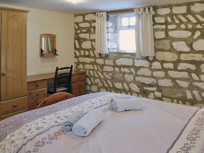 Double bedroom | Beacon Farm - Kittiwake House, Flamborough
