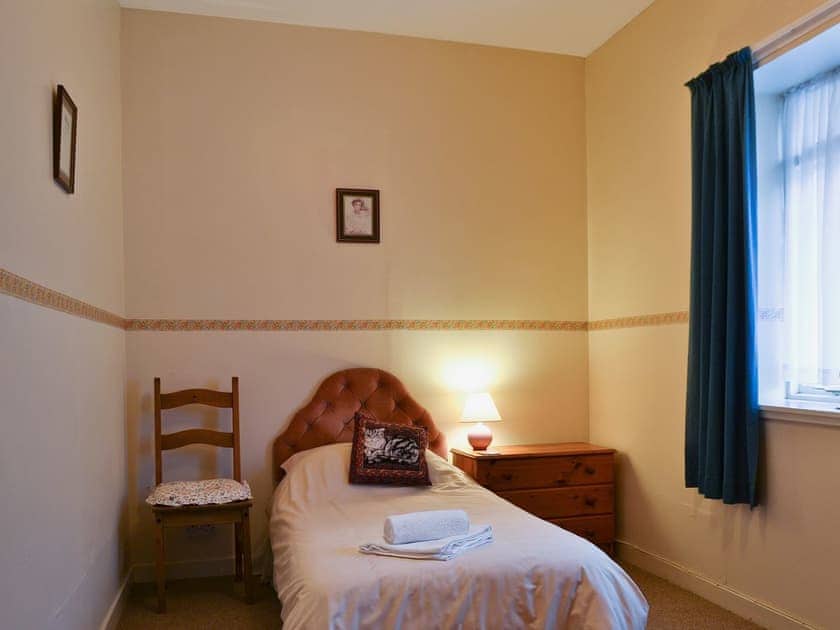 Single bedroom | MacDonald Cottage - Kirkmichael Village Cottages, Kirkmichael, near Pitlochry