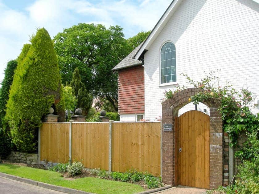 Exterior | Laural Cottage, Sway, nr. Lymington