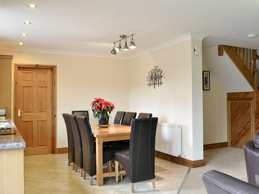 Spacious dining area | No 4 Pengraig Draw - Pengraig Cottages, Near Llanfarian
