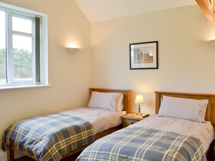 Cosy twin bedroom | Haddock’s Nook, Aldwark, near Alne