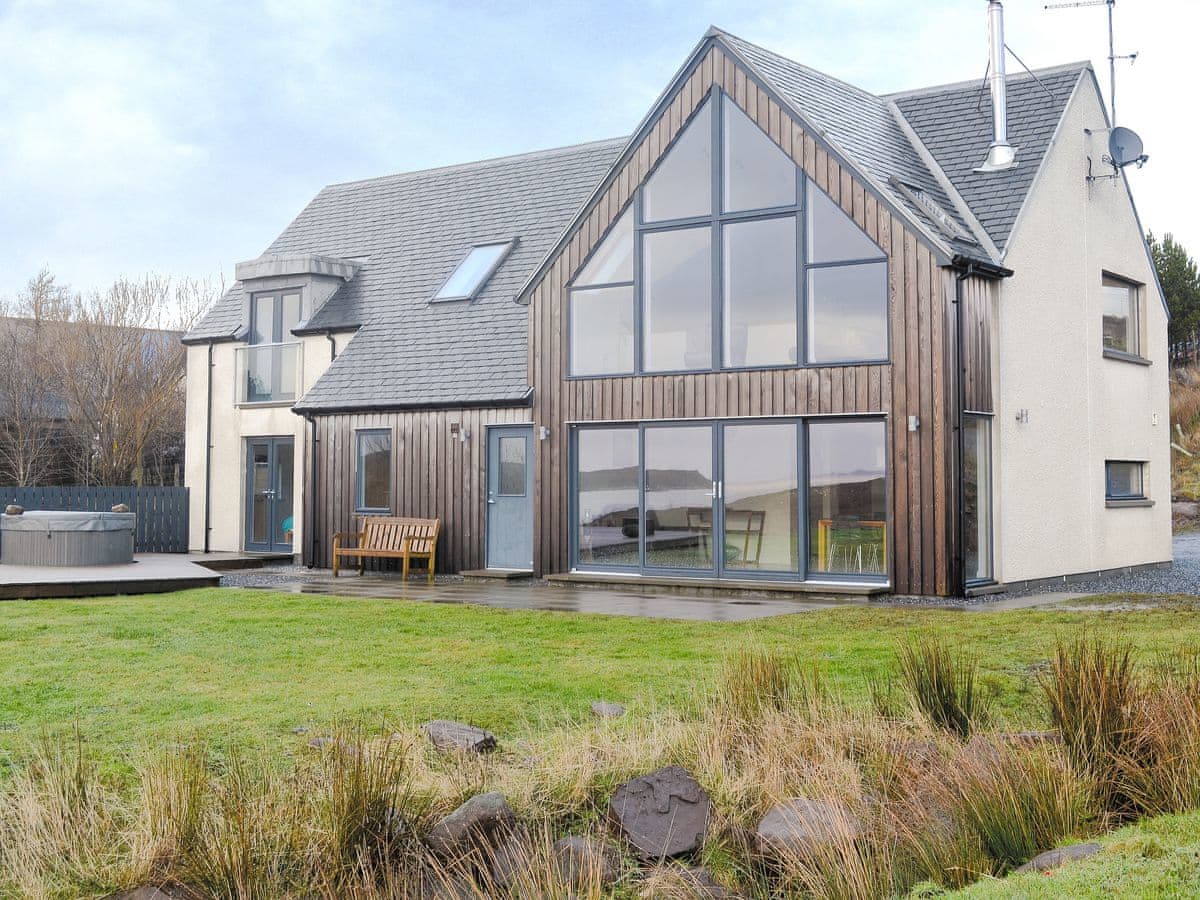 Locholly Lodge Ref Cc511482 In Achiltibuie Near Ullapool