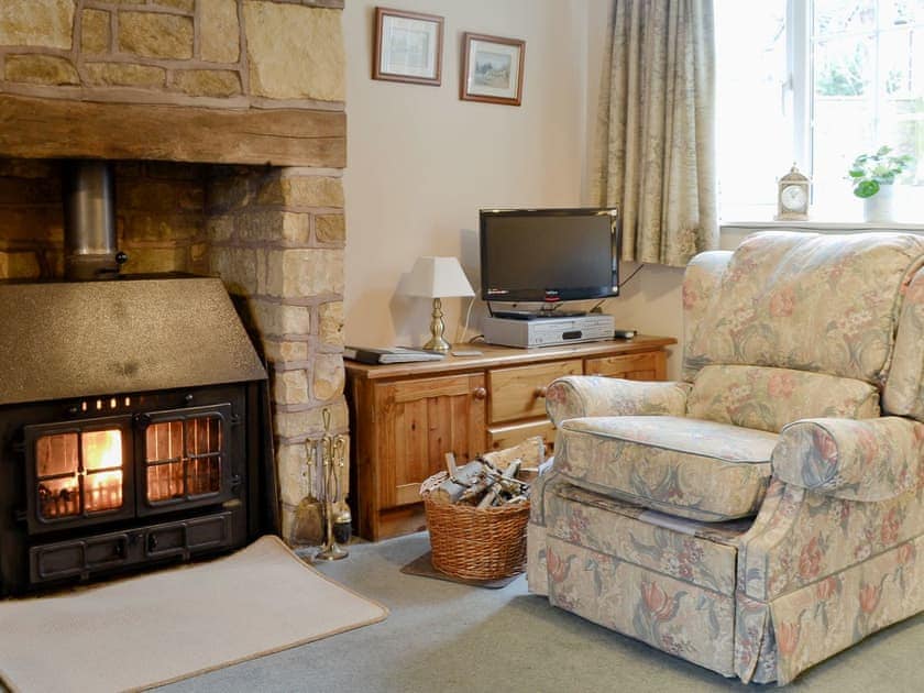 Living room/dining room | Fir Tree Cottage, Stretton-on-Fosse, near Moreton-in-Marsh