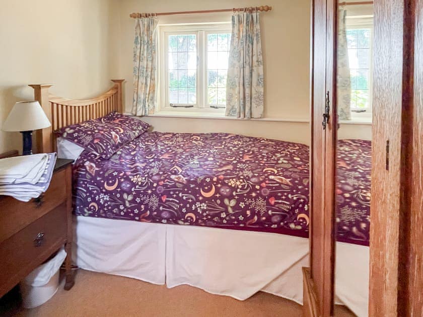 Single bedroom | Pippins, Great Hautbois, near Coltishall