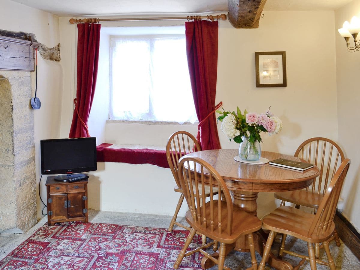 Betsy Cottage Ref W44202 In Butleigh Near Glastonbury Somerset