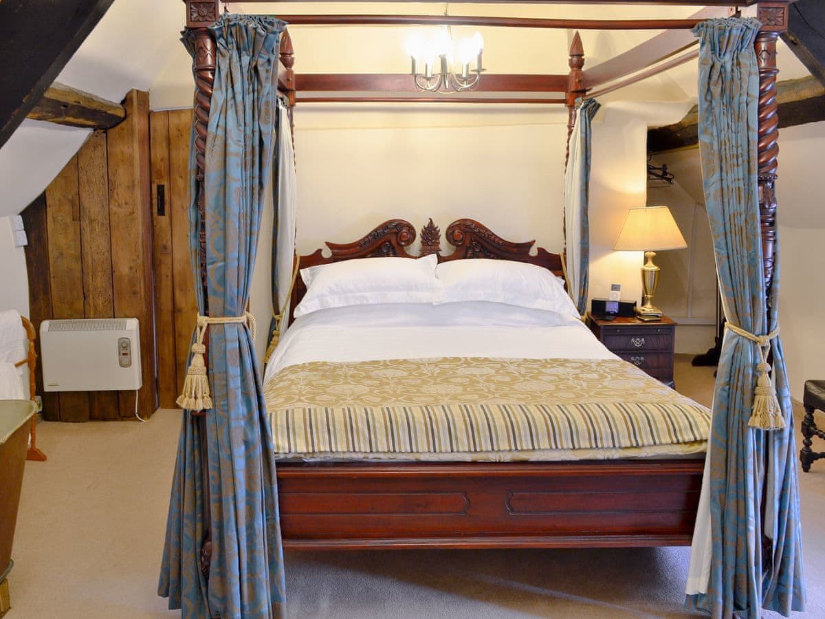 Betsy Cottage Ref W44202 In Butleigh Near Glastonbury Somerset