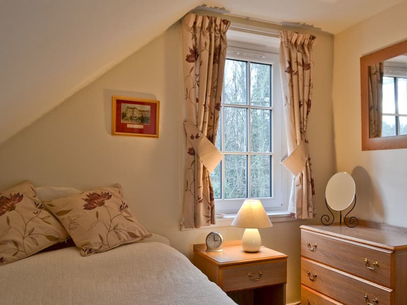 Cosy bedroom | Edenwoodend Cottage, Cupar, near St. Andrews