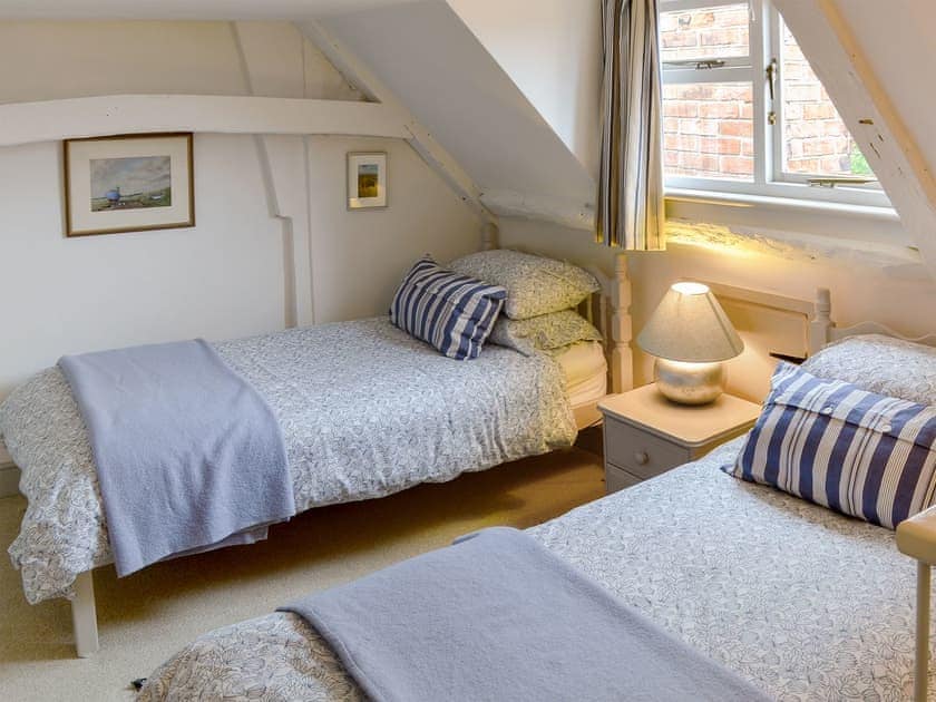 Twin bedroom | Sea Breeze, Blakeney