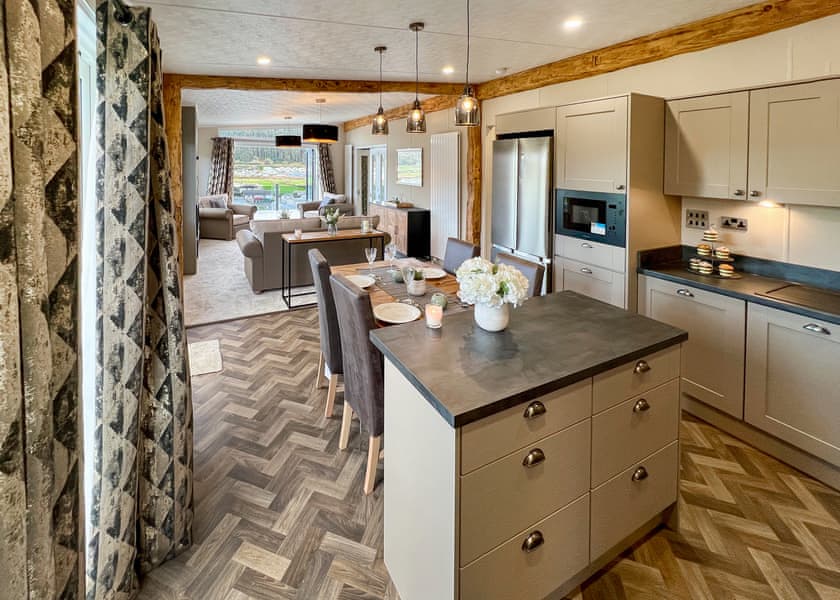 Platinum Lodge Bay View Spa (Pet) - Aber Bay Holiday Park, Clarach