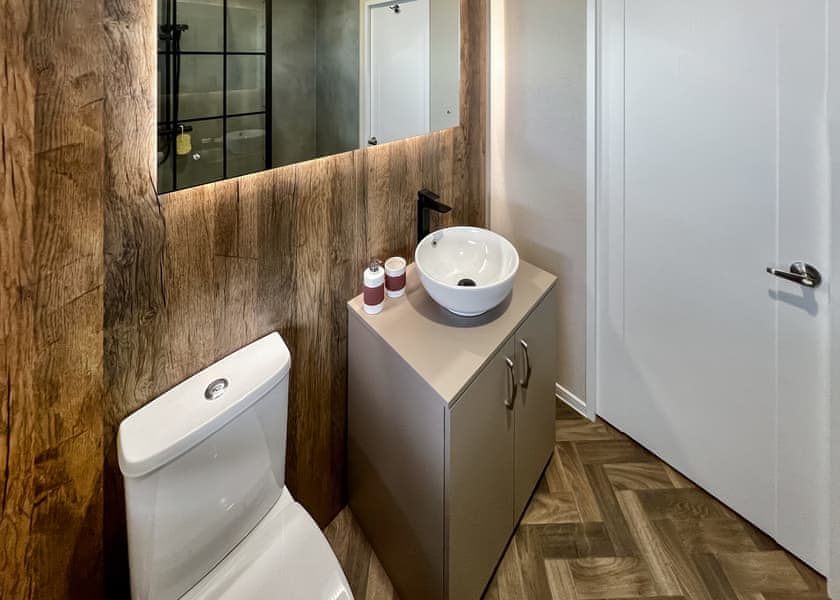 Platinum Lodge Bay View Spa (Pet) - Aber Bay Holiday Park, Clarach