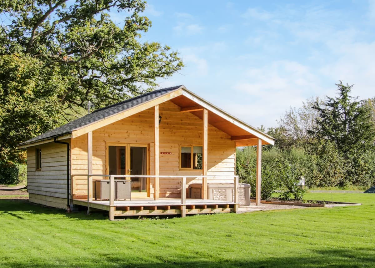 Acksea Lodges - Holiday lodge in Central England - Image 1