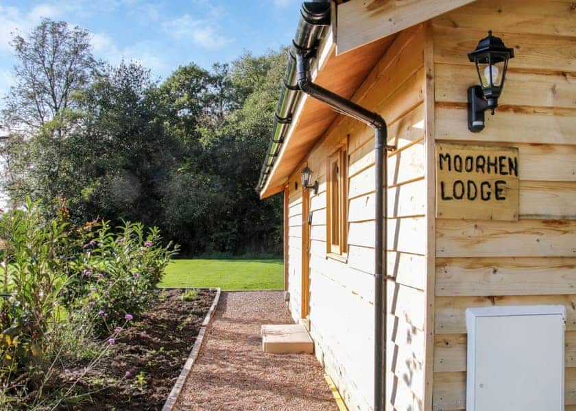 Moorhen Lodge - Acksea Lodges, Oswestry