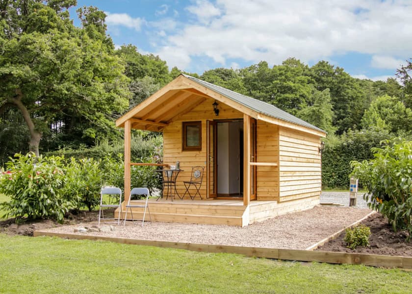 Robin - Acksea Lodges, Oswestry