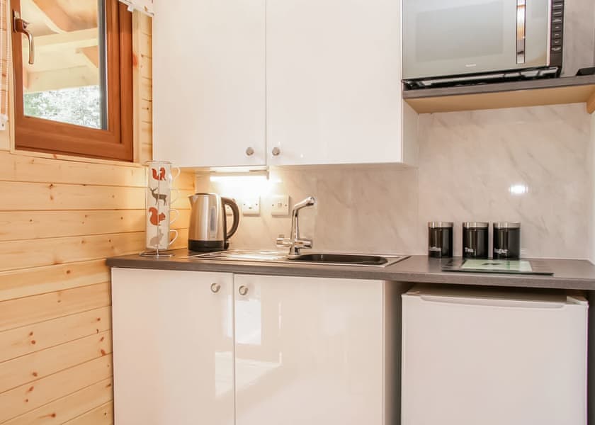 Robin - Acksea Lodges, Oswestry