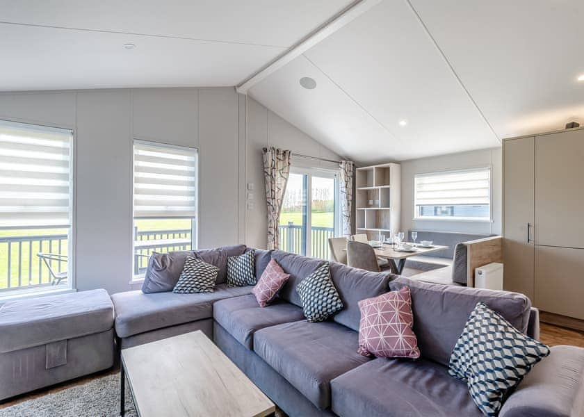 St Andrew’s Lodges VIP (Pet) - Addlethorpe Country Park, Addlethorpe