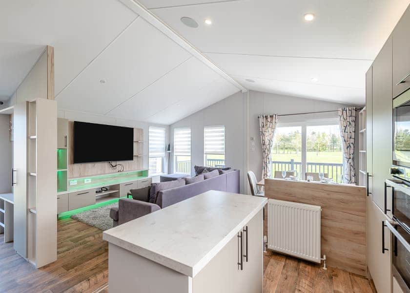 St Andrew’s Lodges VIP (Pet) - Addlethorpe Country Park, Addlethorpe