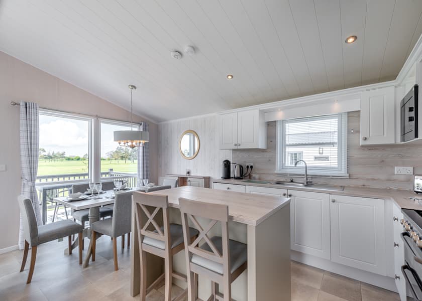 Sunningdale Lodge - Addlethorpe Country Park, Addlethorpe