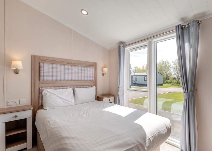 Sunningdale Lodge - Addlethorpe Country Park, Addlethorpe