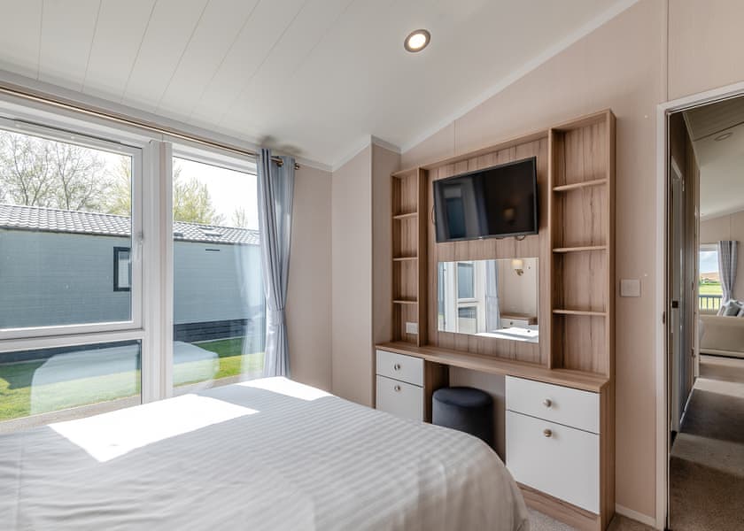 Sunningdale Lodge - Addlethorpe Country Park, Addlethorpe