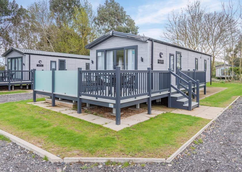 Augusta (Pet) - Addlethorpe Country Park, Addlethorpe